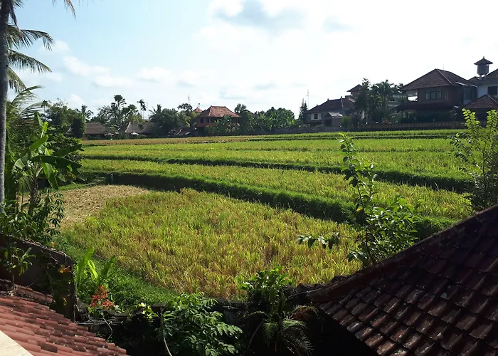 Hotel Cendana & By Mahaputra