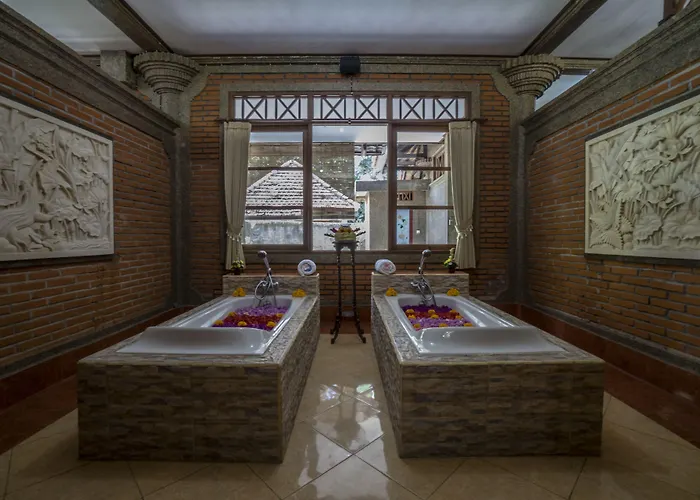 Cendana & By Mahaputra ウブド