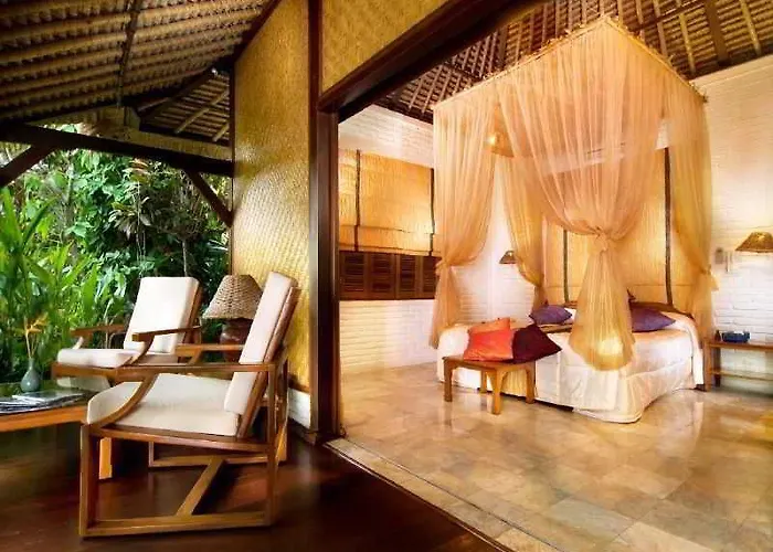 Cendana & By Mahaputra 3*