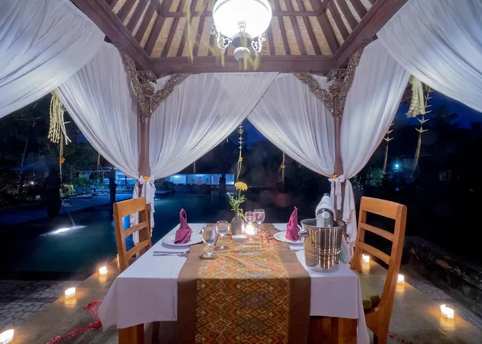 Cendana & By Mahaputra 3* ウブド